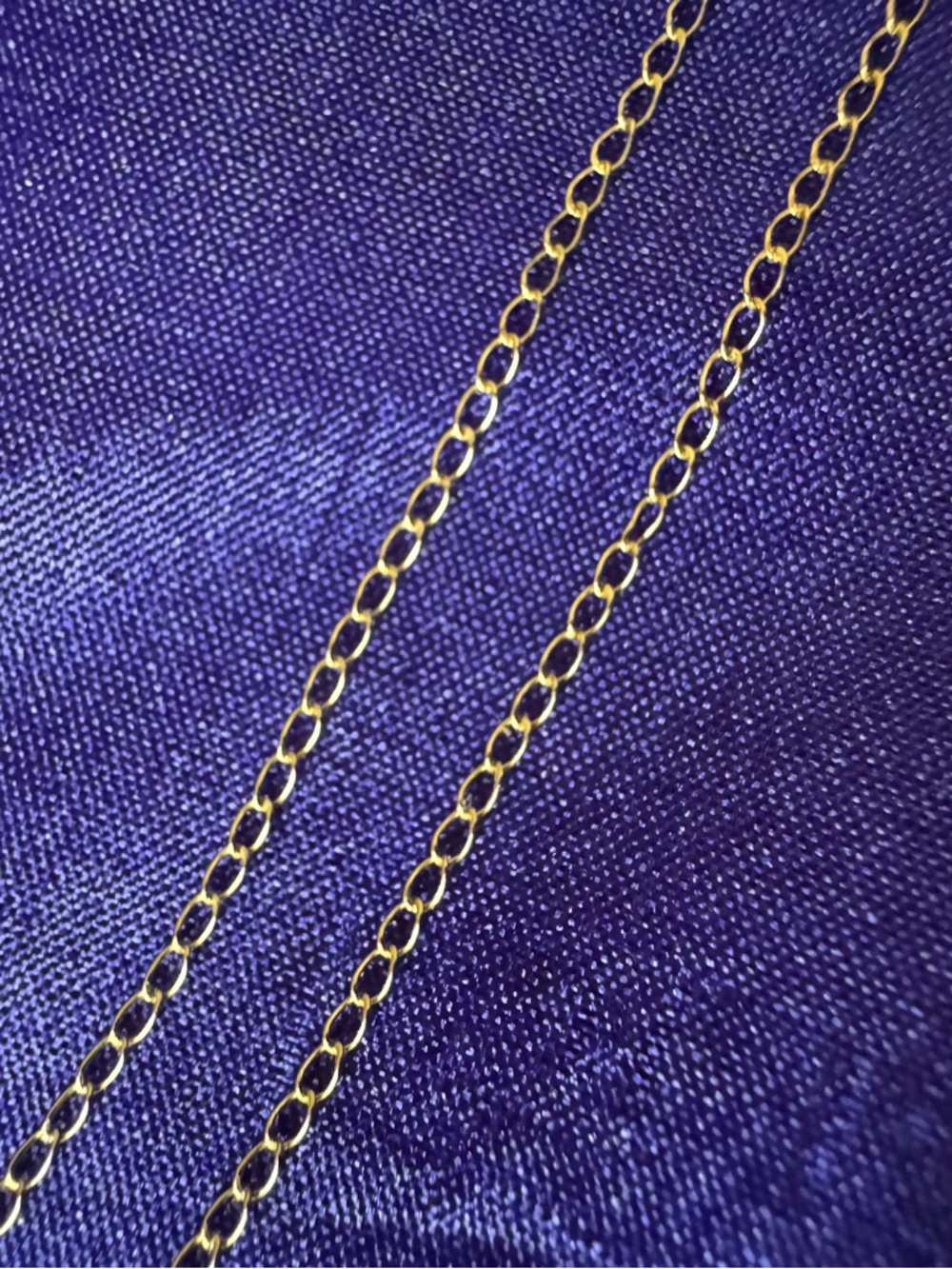 14k pure Gold Chain 16 in.